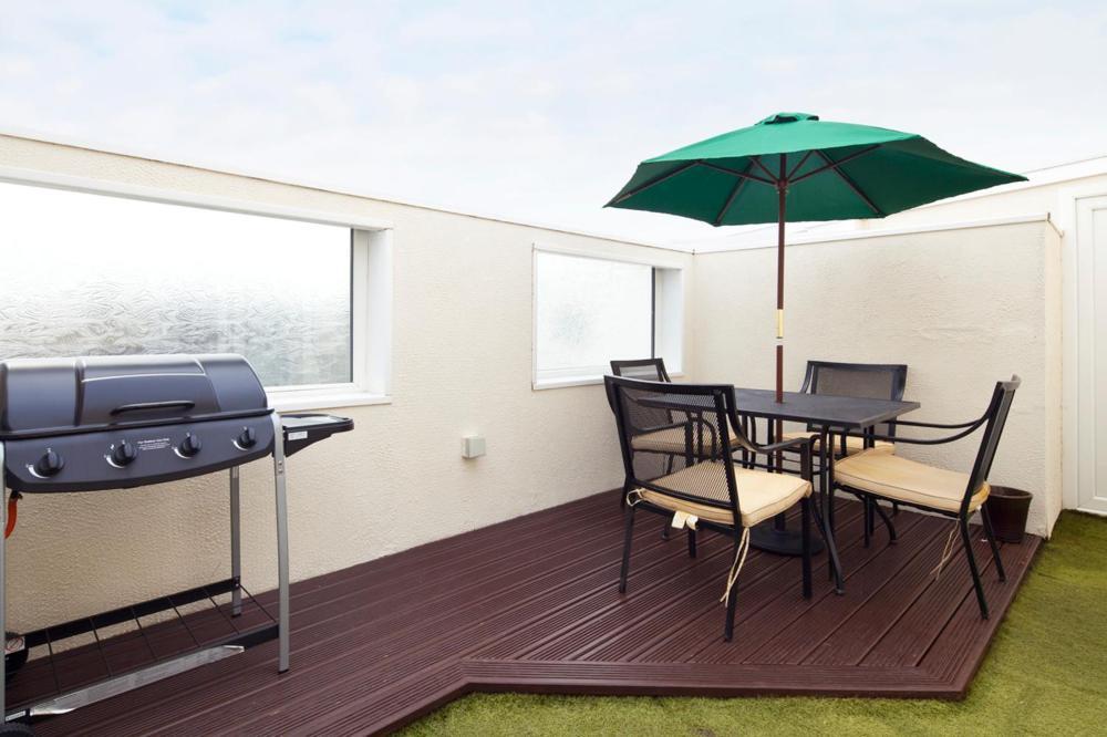 Queens Mansions: Princess Suite Blackpool Eksteriør bilde